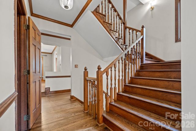 230 N Brackenbury Lane, Charlotte, NC 28270