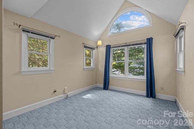 230 N Brackenbury Lane, Charlotte, NC 28270