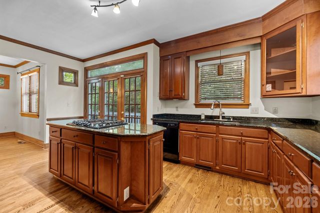 230 N Brackenbury Lane, Charlotte, NC 28270