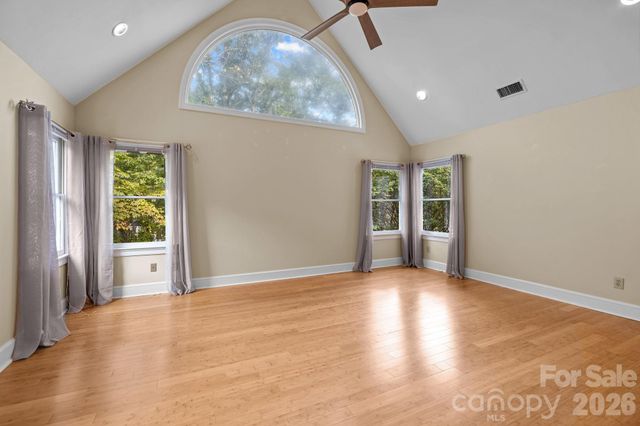 230 N Brackenbury Lane, Charlotte, NC 28270