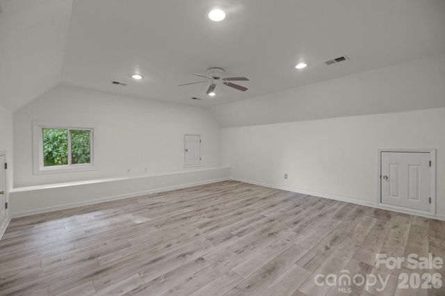 230 N Brackenbury Lane, Charlotte, NC 28270