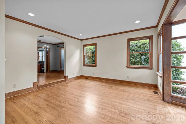 230 N Brackenbury Lane, Charlotte, NC 28270