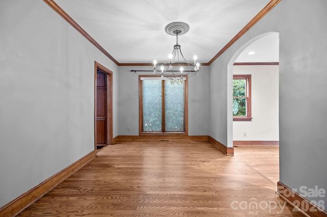 230 N Brackenbury Lane, Charlotte, NC 28270