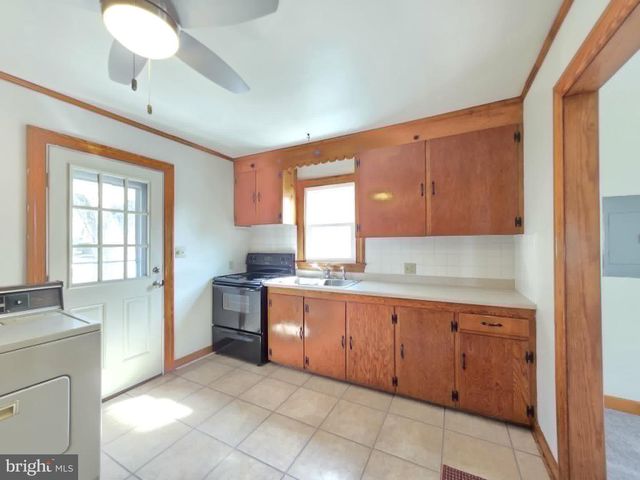 1017 TYLER AVE, Salisbury, MD 21804