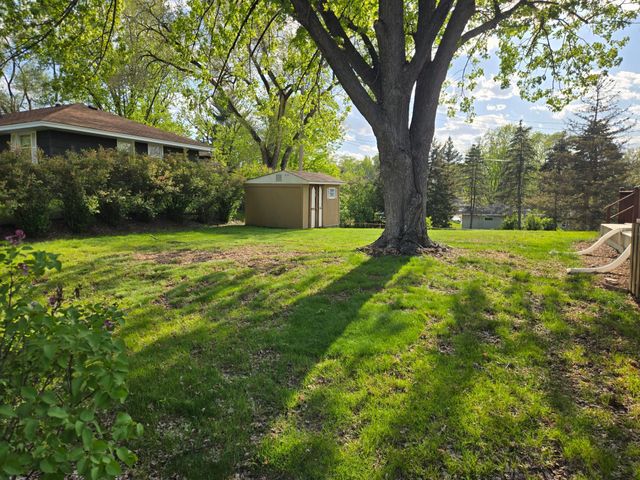 5001 W 108th Street, Bloomington, MN 55437