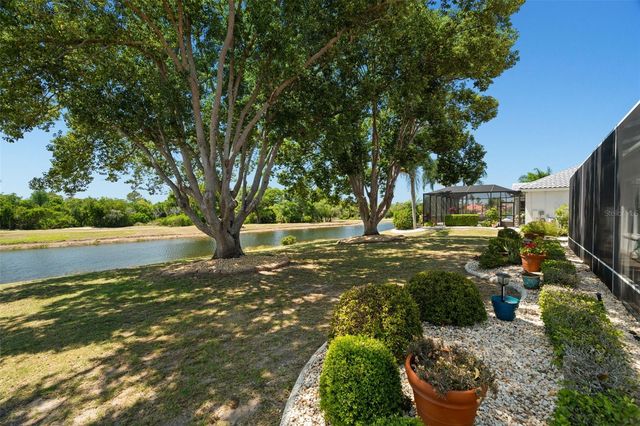 1134 SIGNATURE DRIVE, Sun City Center, FL 33573