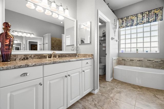1134 SIGNATURE DRIVE, Sun City Center, FL 33573