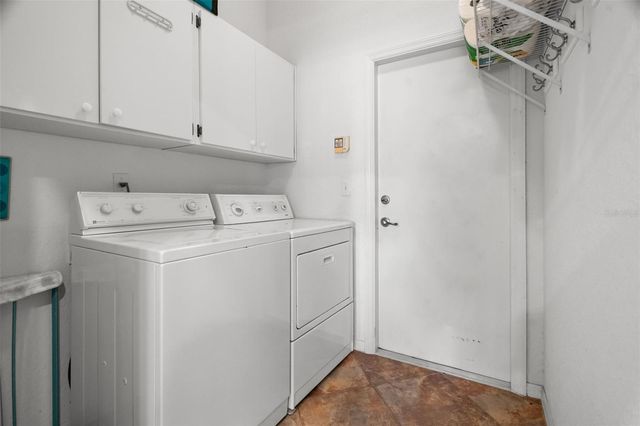 1134 SIGNATURE DRIVE, Sun City Center, FL 33573