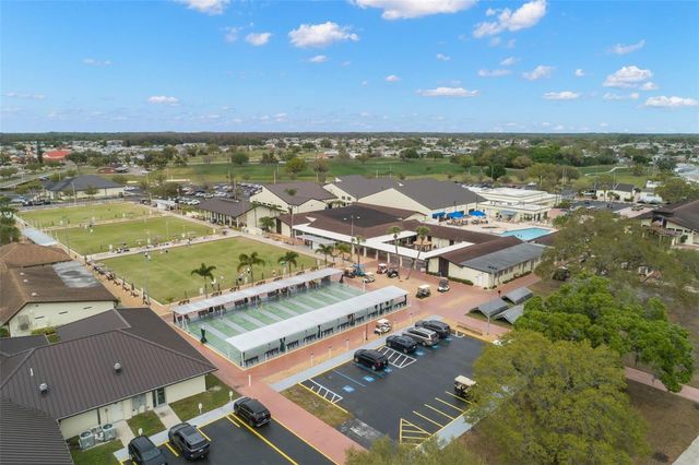 1134 SIGNATURE DRIVE, Sun City Center, FL 33573