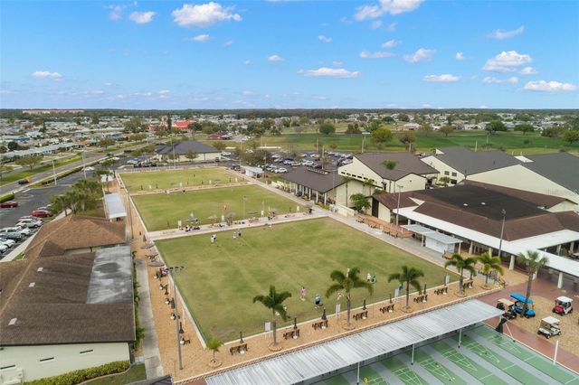 1134 SIGNATURE DRIVE, Sun City Center, FL 33573