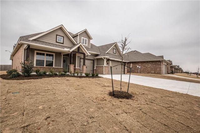 9900 NW 142nd Street, Yukon, OK 73099