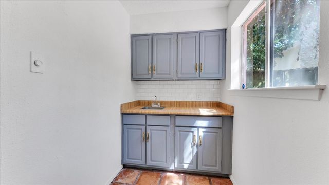 12826 Palm Desert Lane, Houston, TX 77099