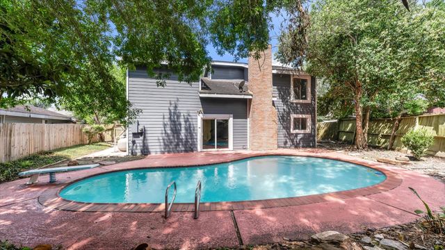12826 Palm Desert Lane, Houston, TX 77099