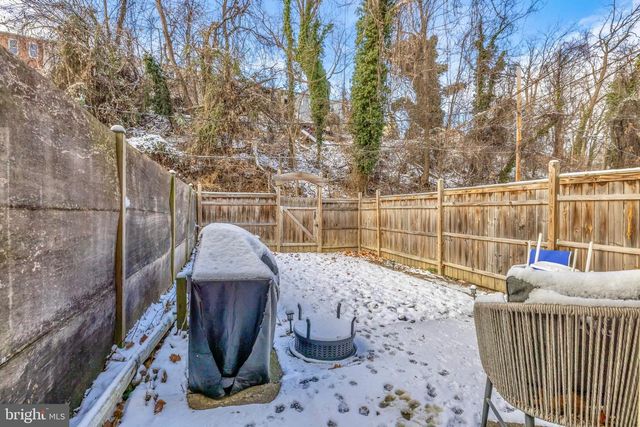 2546 DRUID HILL AVE, Baltimore, MD 21217