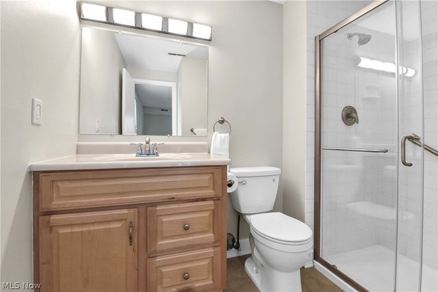 26195 Raintree Boulevard B4, Olmsted Falls, OH 44138