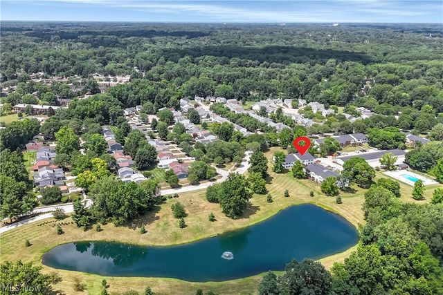 26195 Raintree Boulevard B4, Olmsted Falls, OH 44138