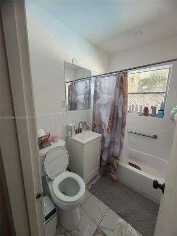 331 NW 39th Ave, Lauderhill, FL 33311