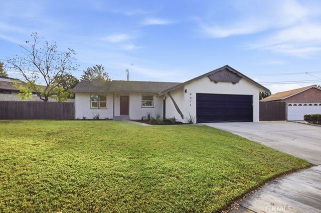 8574 Holly Ln, Riverside, CA 92504