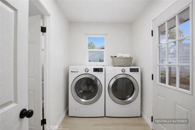 8574 Holly Ln, Riverside, CA 92504