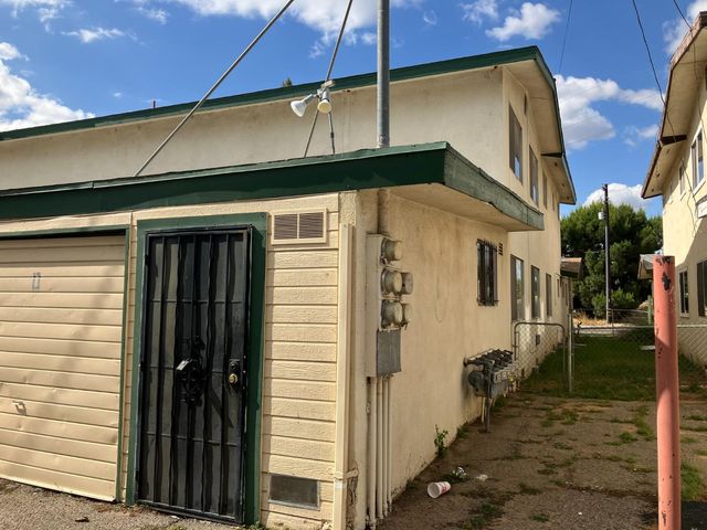 110 E Dakota Avenue, Fresno, CA 93704