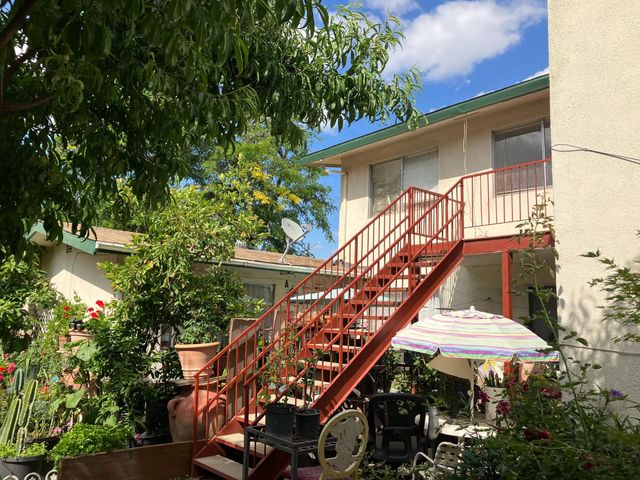 110 E Dakota Avenue, Fresno, CA 93704