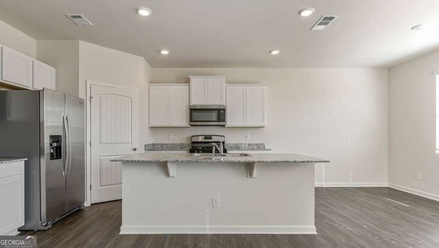 5476 Cypress Circle, College Park, GA 30349