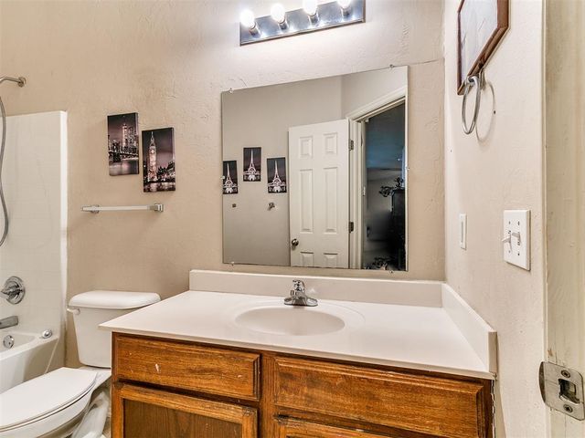 642 NW 110th Street, Oklahoma City, OK 73114
