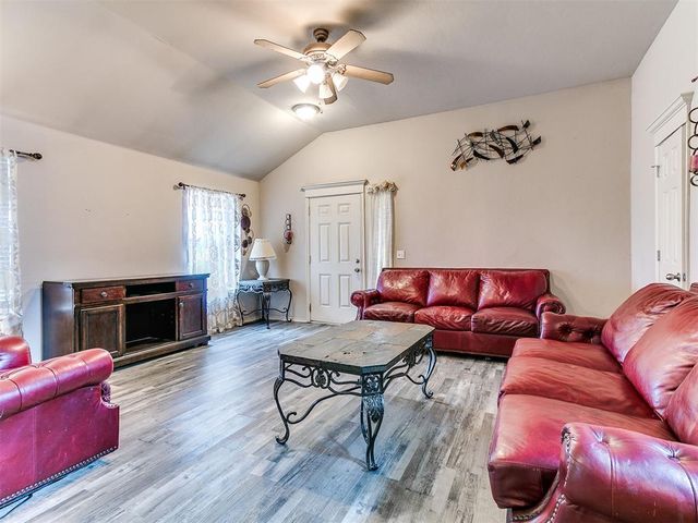 642 NW 110th Street, Oklahoma City, OK 73114