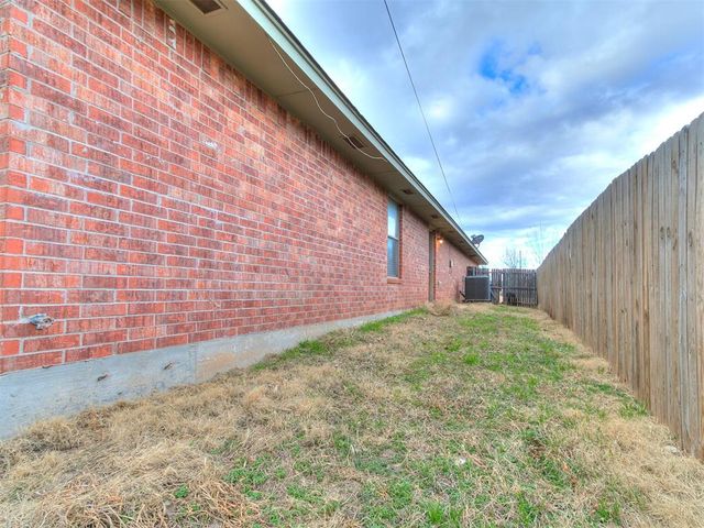 642 NW 110th Street, Oklahoma City, OK 73114
