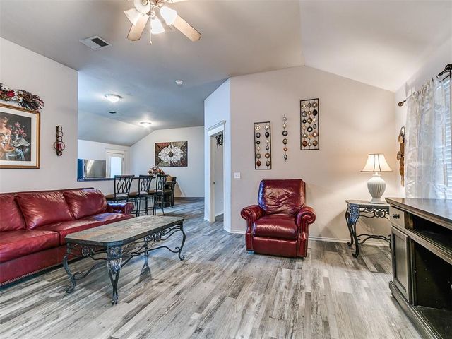 642 NW 110th Street, Oklahoma City, OK 73114