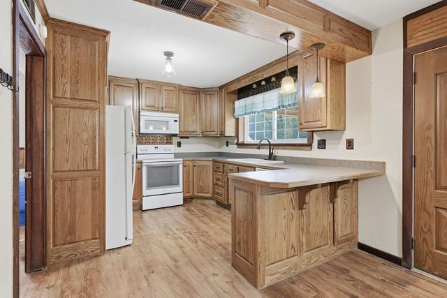 1612-1 County Road 150, Carthage, MO 64836