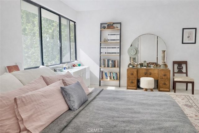 4709 Dunman, Woodland Hills, CA 91364