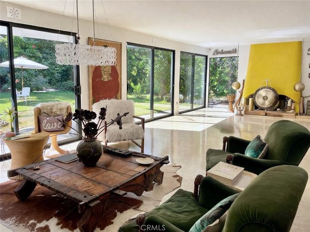 4709 Dunman, Woodland Hills, CA 91364