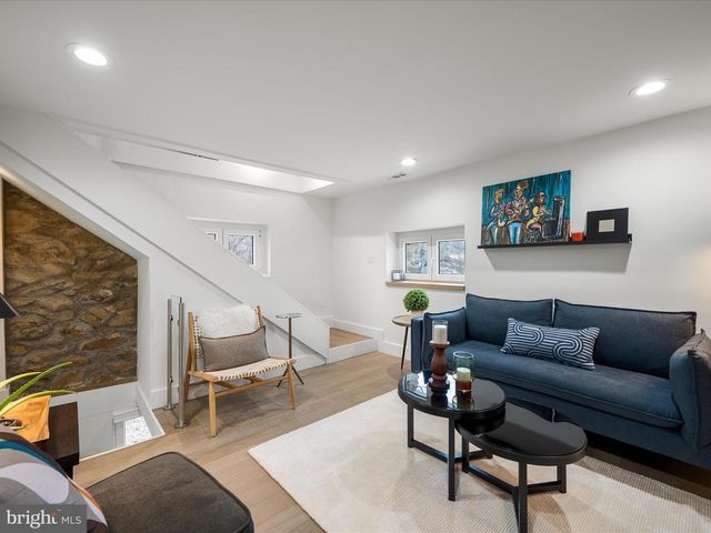 35500 TROON CT, Round Hill, VA 20141