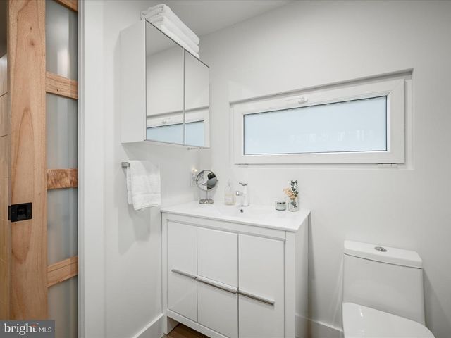 35500 TROON CT, Round Hill, VA 20141