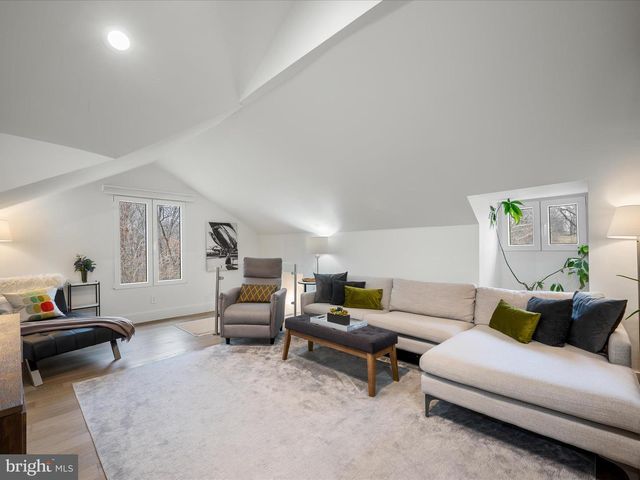 35500 TROON CT, Round Hill, VA 20141