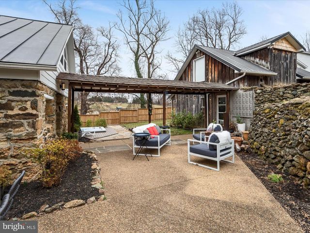 35500 TROON CT, Round Hill, VA 20141