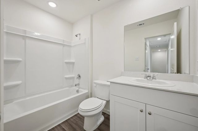 912 Penrose Drive, Cedar Hill, TX 75104