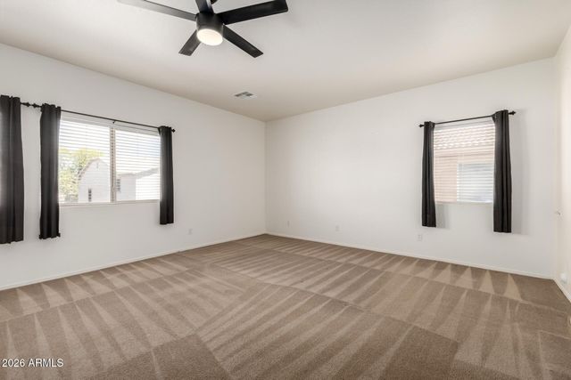 440 E SADDLE Way, San Tan Valley, AZ 85143