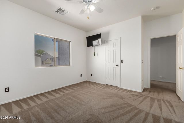 440 E SADDLE Way, San Tan Valley, AZ 85143