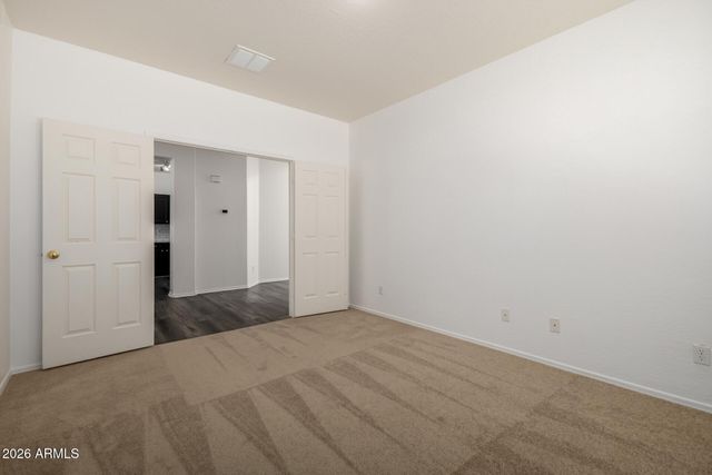 440 E SADDLE Way, San Tan Valley, AZ 85143