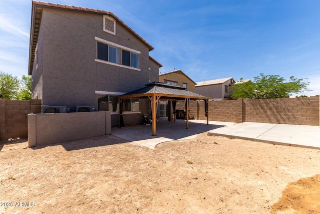 440 E SADDLE Way, San Tan Valley, AZ 85143