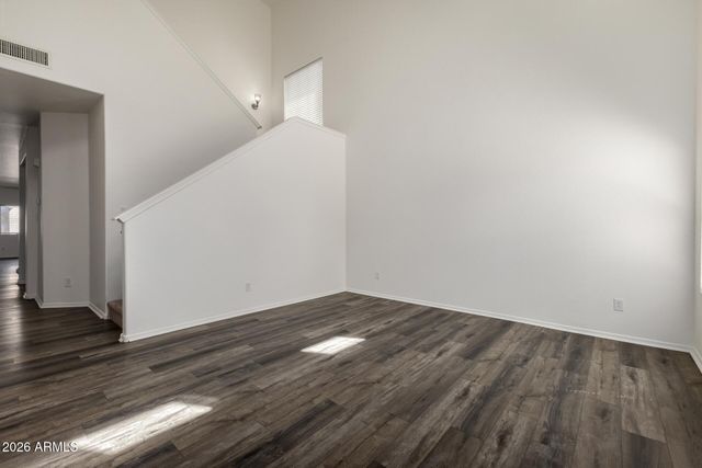 440 E SADDLE Way, San Tan Valley, AZ 85143