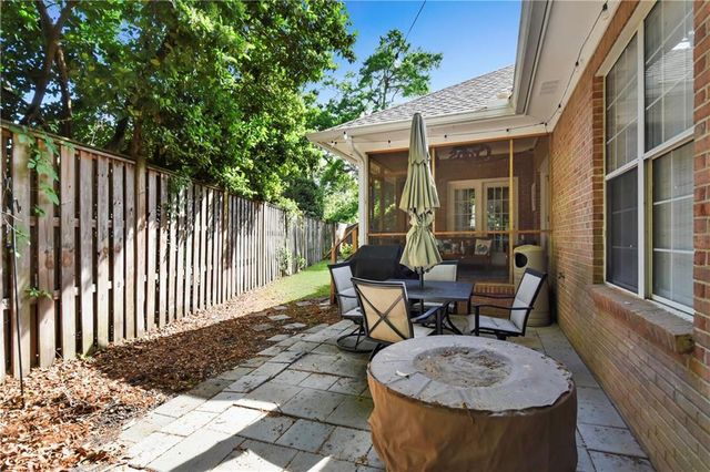 123 Hillcrest Court, St. Simons Island, GA 31522