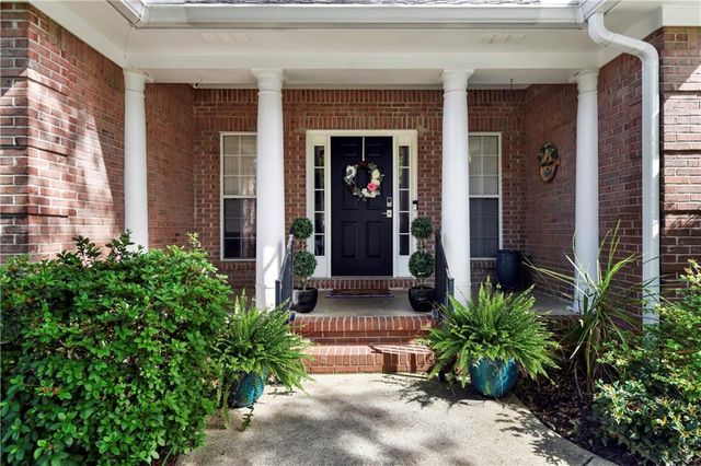 123 Hillcrest Court, St. Simons Island, GA 31522
