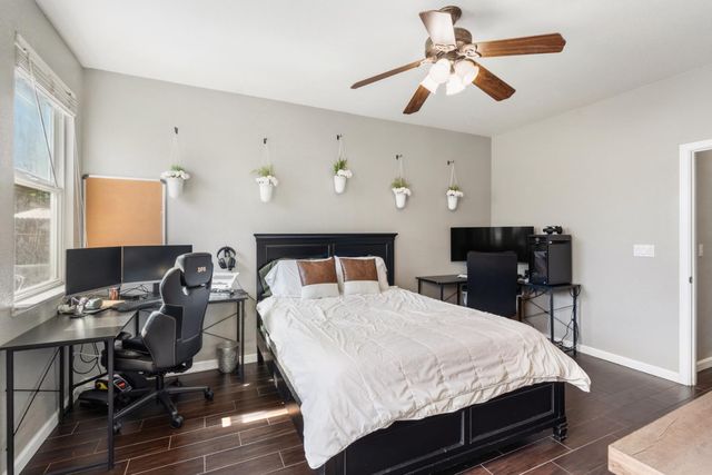 1320 Emerald Oak Rd, Roseville, CA 95678