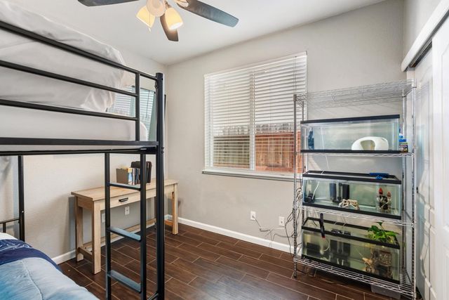 1320 Emerald Oak Rd, Roseville, CA 95678