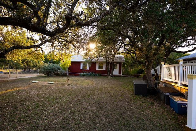 2501 Wayside DR, Wimberley, TX 78676