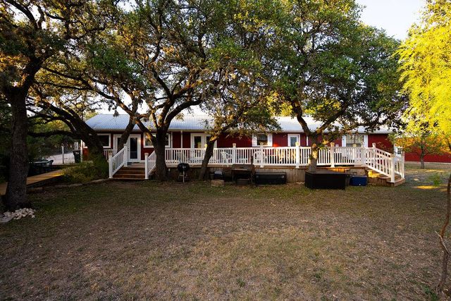2501 Wayside DR, Wimberley, TX 78676