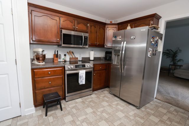 1118 Franklin Dr, Greenbrier, TN 37073